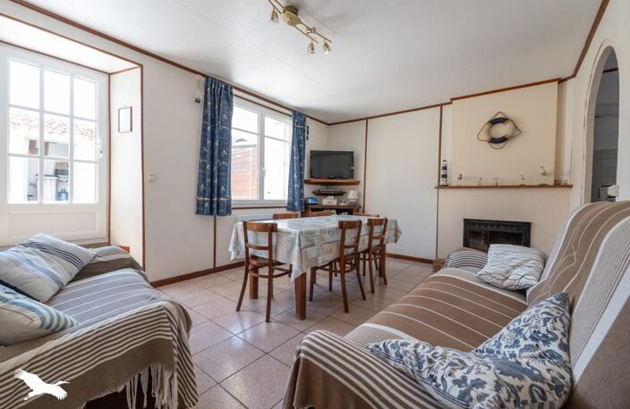 Maison en pierre de 7 pièces principales — photo 2