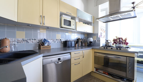 Villa / Maison 11 pièces  à vendre Royan 17200