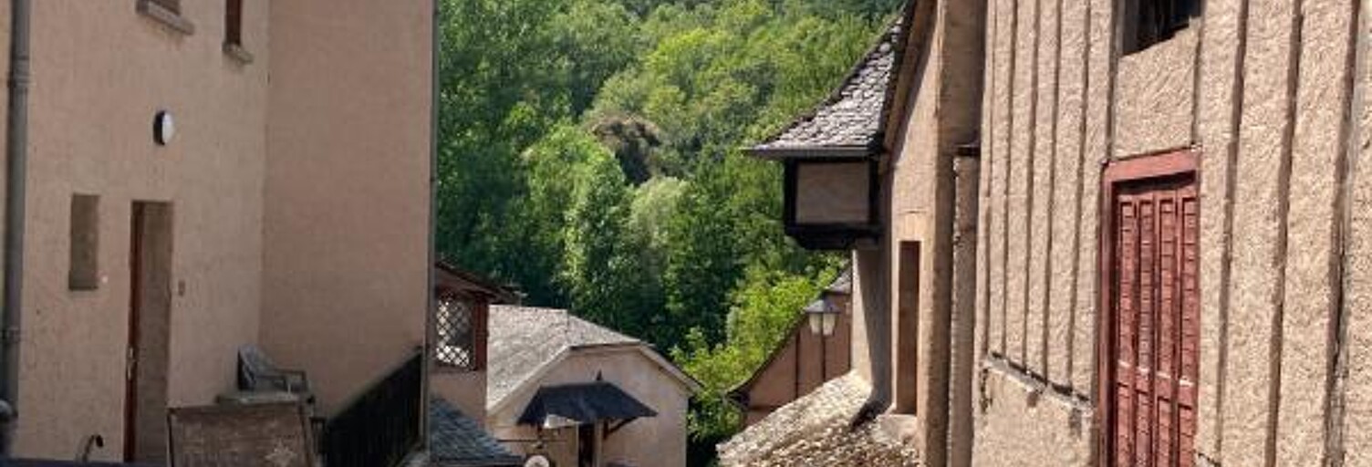 Maison 9 Pièces 300 m² à vendre à Conques-en-Rouergue (12320)