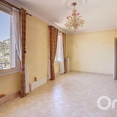 Appartement 4 pièces 230000 €