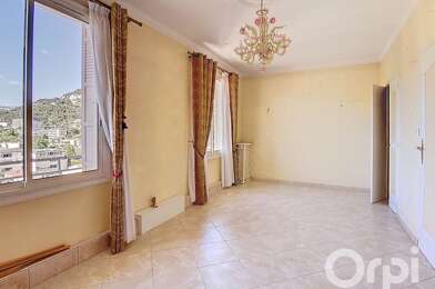Appartement 4 pièces 200000 €