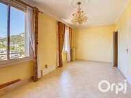 A vendre Appartement T4 dernier étage avec cave et garage Toulon Ouest — photo 2
