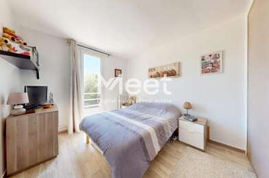 Appartement 4 pièces 277900 €