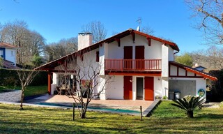 Maison 5 Pièces 126 m² à vendre à Bassussarry (64200)