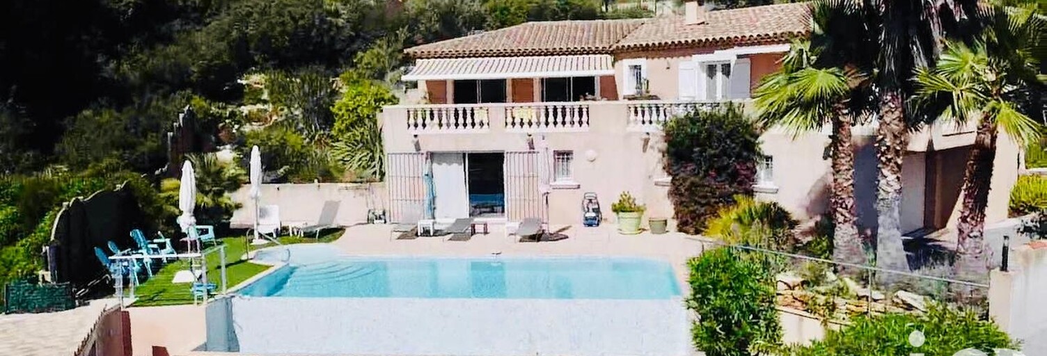 Maison 7 Pièces 191 m² à vendre à Sanary-sur-Mer (83110)