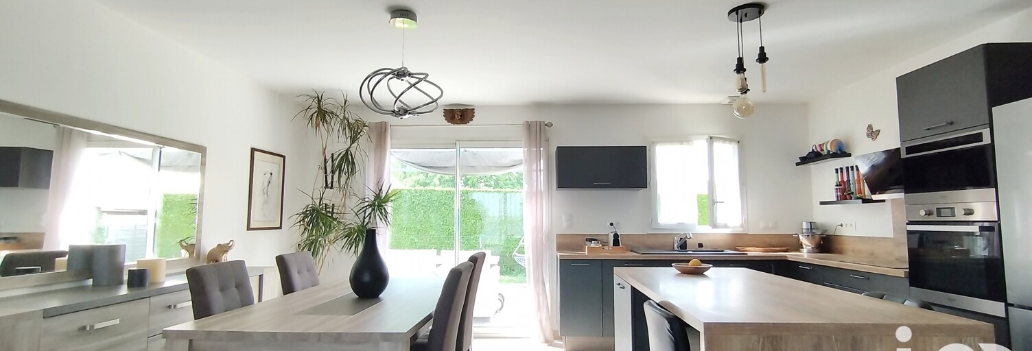 Maison 6 Pièces 115 m² à vendre à Menneval (27300)