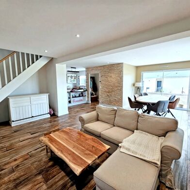 Maison 4 pièces 332000 €