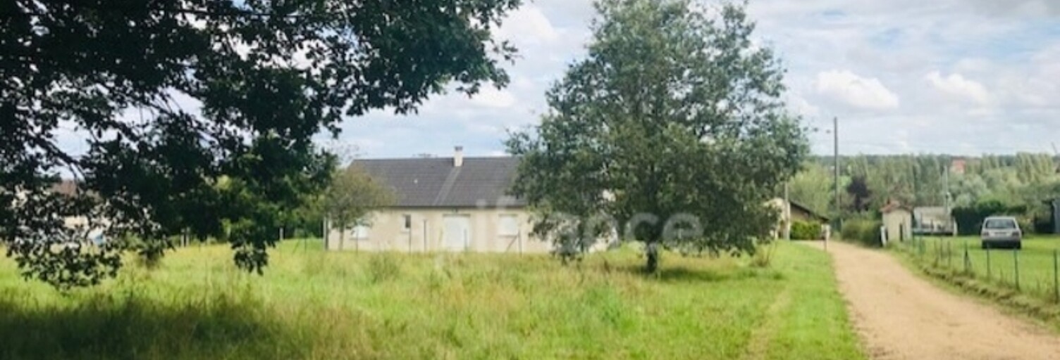 Terrain  1800 m² à vendre à Jouet-sur-l'Aubois (18320)