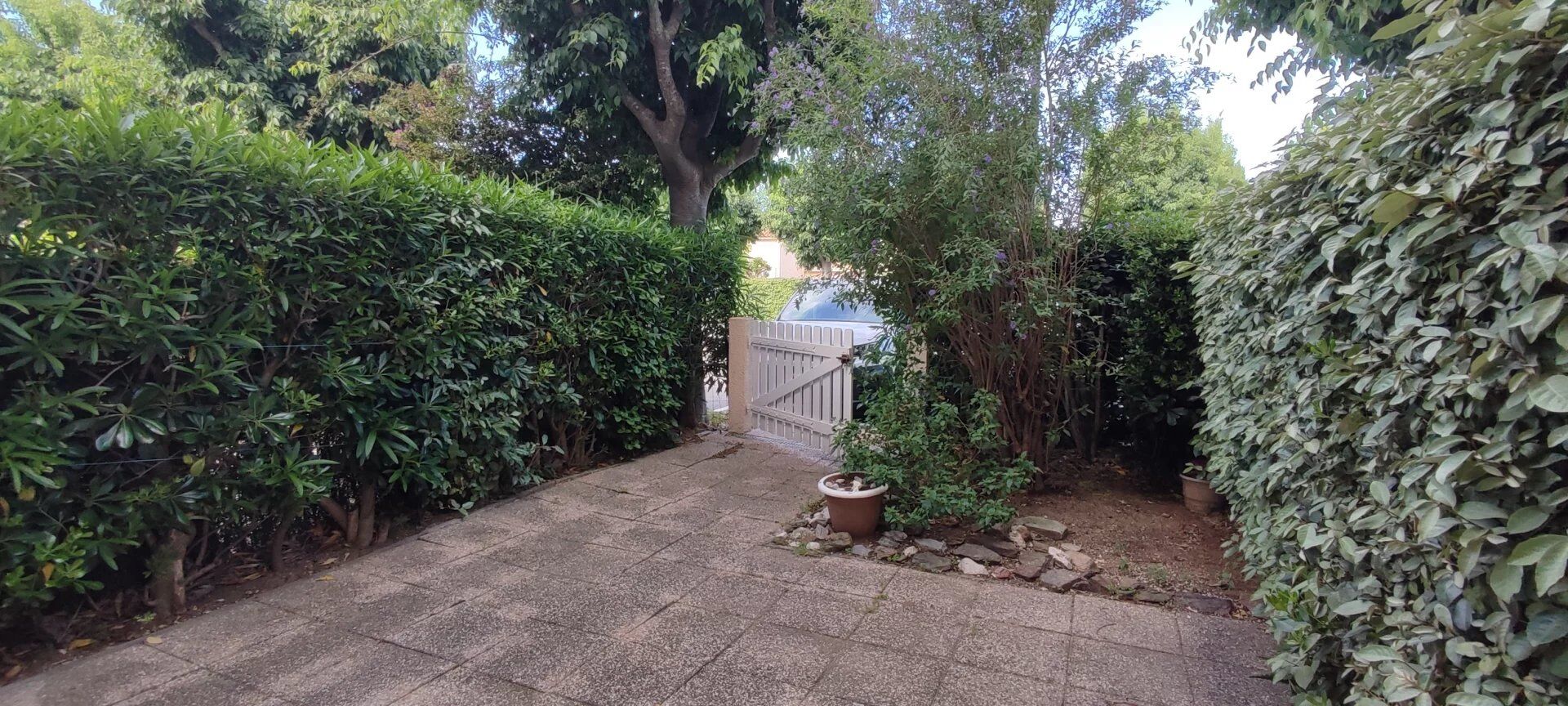 Appartement  T2 à vendre Londe-les-Maures (La) 83250