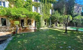 Maison 10 Pièces 320 m² à vendre à Saint-Didier (84210)