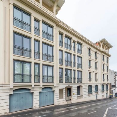 Appartement 4 pièces 249500 €