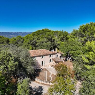 Maison 10 pièces 2105000 €