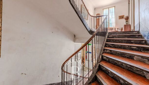 Villa / Maison 30 pièces  à vendre Lourmarin 84160