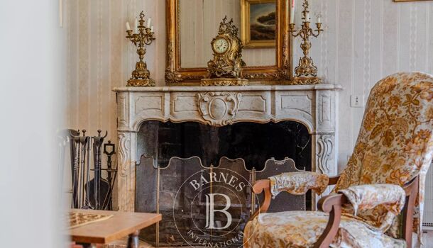 Villa / Maison 30 pièces  à vendre Lourmarin 84160