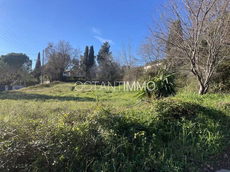 EXCLUSIVITE - Biot Terrain Calme et viabilisé — photo 1