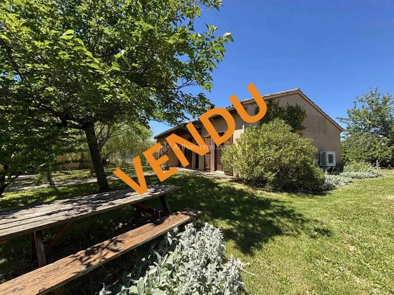 Villa T3 bis sur terrain de 2235m² — photo 1