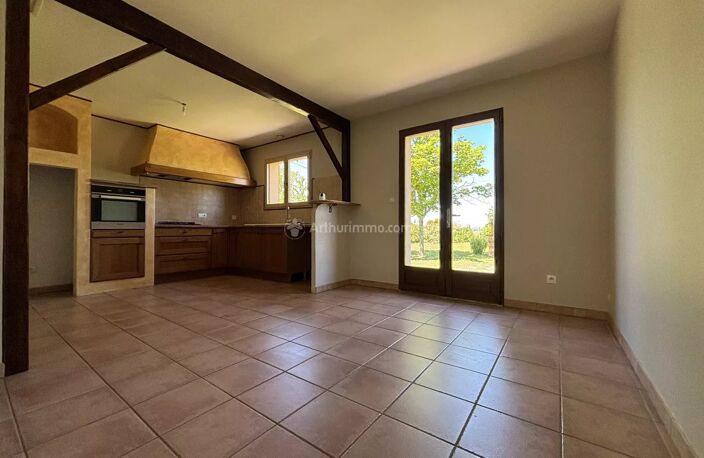 Villa T3 bis sur terrain de 2235m² — photo 3