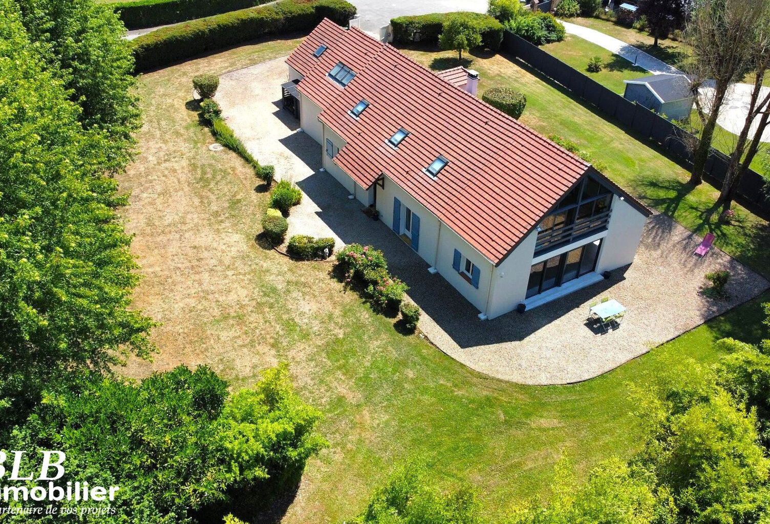 78690/78320 AGRÉABLE Maison de 8 pièces édifiée sur un AGREA — photo 1