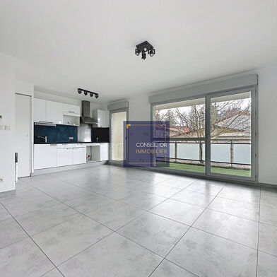 Appartement 3 pièces 255000 €