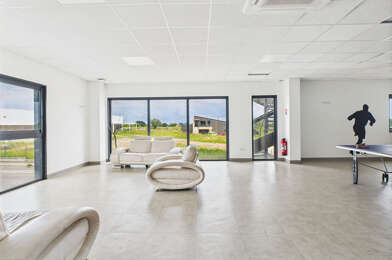 Commerce  299000 €