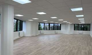 Bureau 7 Pièces 328 m² à louer à Rosny-sous-Bois (93110)