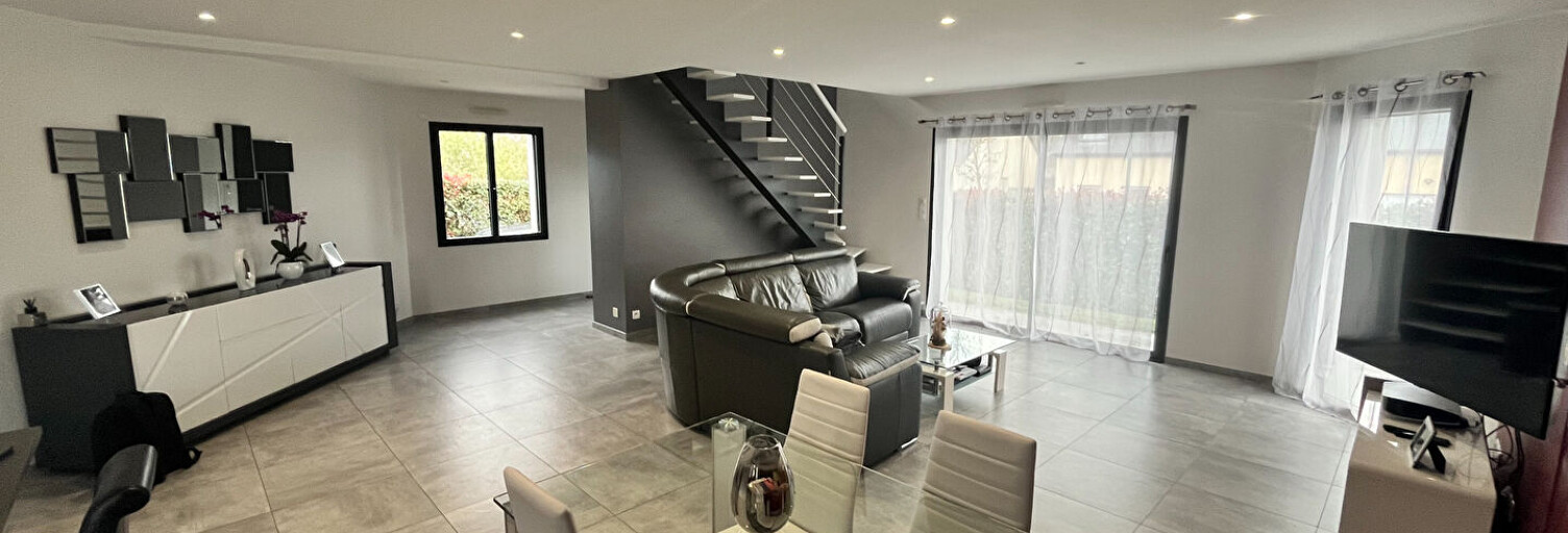 Maison 6 Pièces 140 m² à vendre à Ligné (44850)