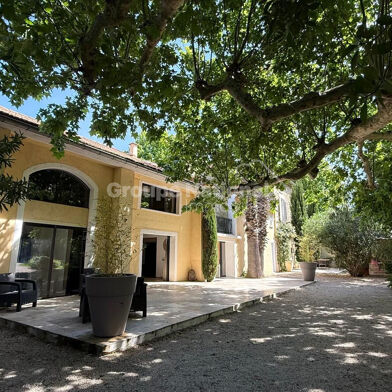 Maison 14 pièces 1090000 €