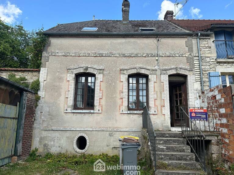 Maison - 84m² - Martigny-Courpierre — photo 1