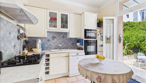 Villa / Maison 7 pièces  à vendre Toulon 83100