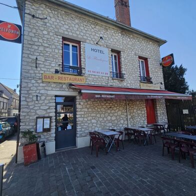 Commerce  170000 €