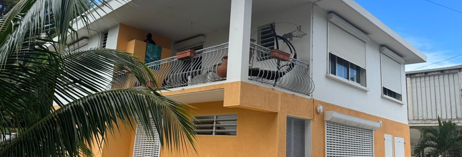 Maison 8 Pièces 185 m² à vendre à Basse-Terre (97100)