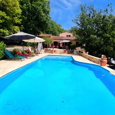 Maison 6 pièces 870000 €