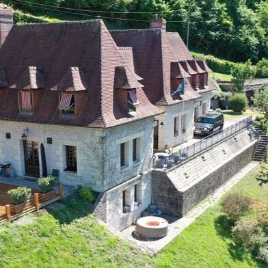 Maison 10 pièces 799000 €