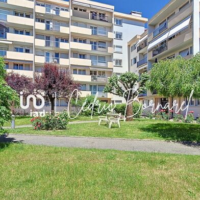 Appartement 4 pièces 190000 €