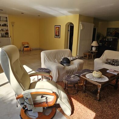 Maison 10 pièces 935000 €