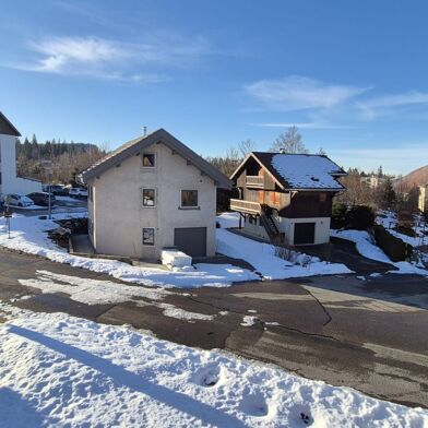 Appartement 4 pièces 240000 €