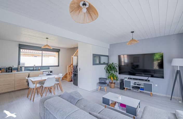 Maison en pierre de 3 pièces principales — photo 5