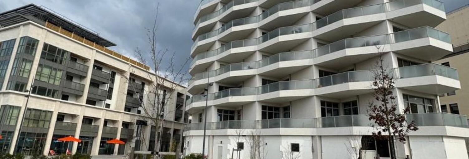 Commerce  437 m² à louer à Meudon (92360)