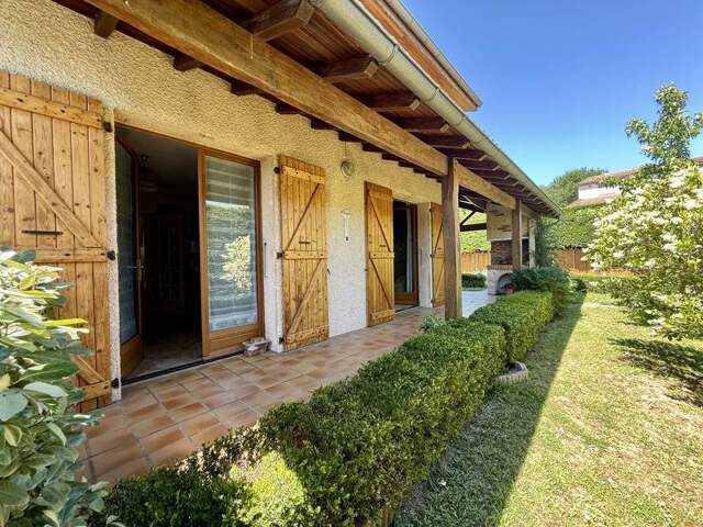 Villa de 5 pièces principales — photo du bien