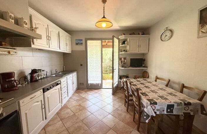 Villa de 5 pièces principales — photo 4