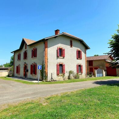 Maison 7 pièces 258000 €