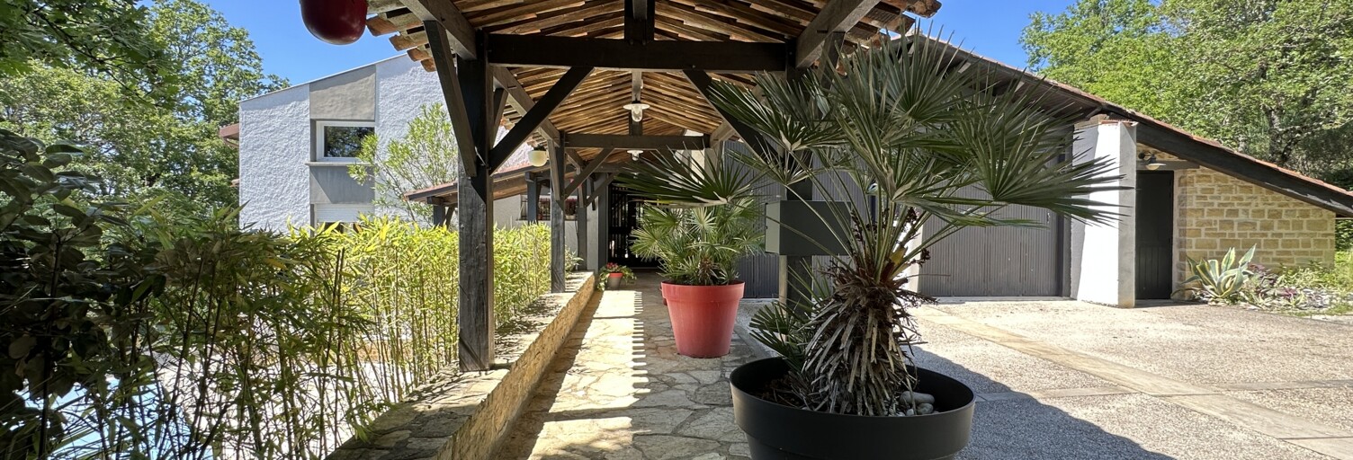 Maison 6 Pièces 139 m² à vendre à Mercuès (46090)