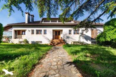 Maison 10 pièces 549000 €