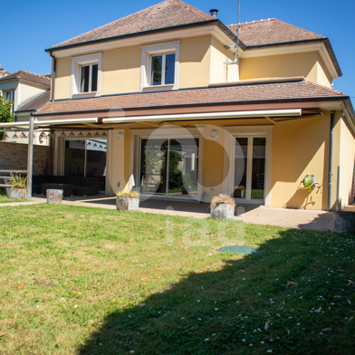 Maison 6 pièces 568000 €