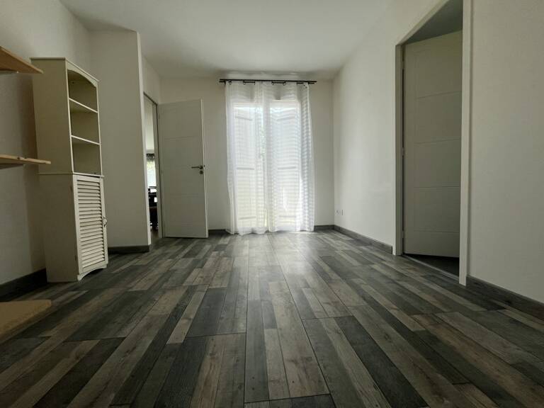 Contemporaine de 4 pièces principales — photo 1