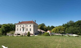 Maison 8 Pièces 205 m² à vendre à Saint-Thomas-de-Conac (17150)