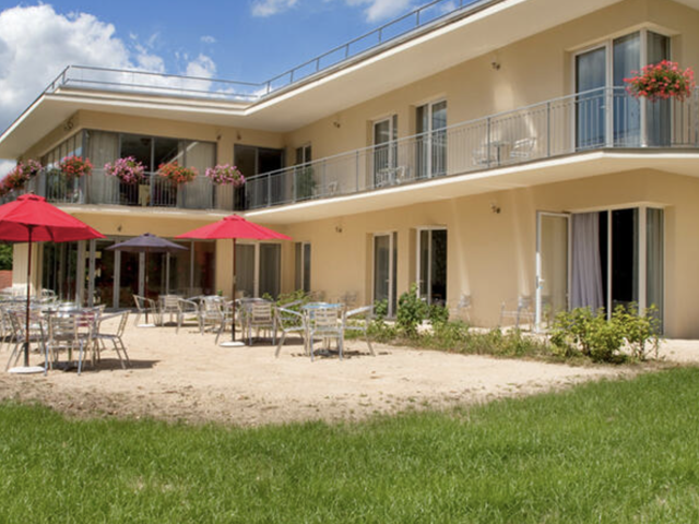 Opportunité d'Investissement en LMNP sous Bail Commercial - — photo du bien