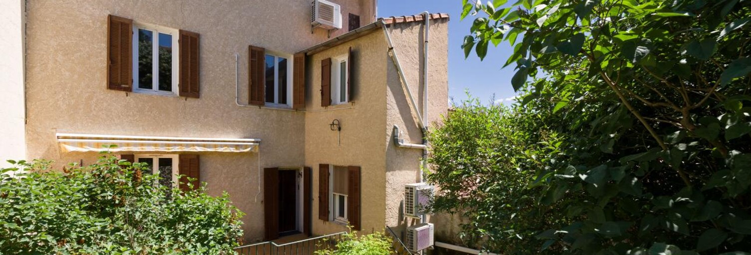 Maison 7 Pièces 178 m² à vendre à Sainte-Tulle (04220)