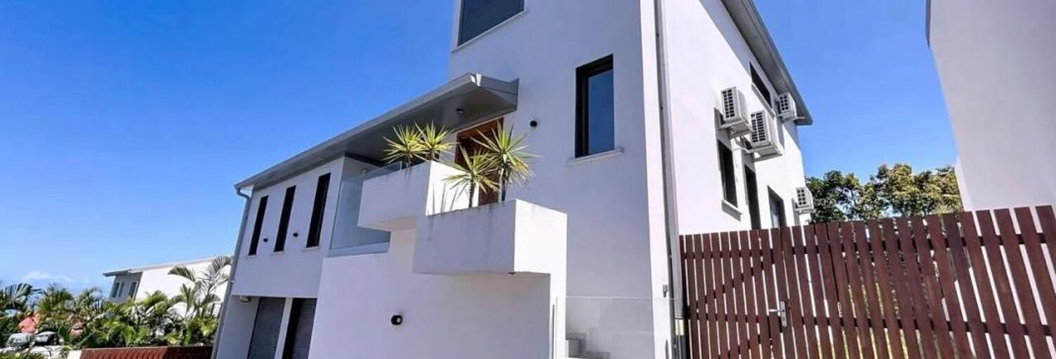 Maison 5 Pièces 144 m² à vendre à Saint-Pierre (97432)