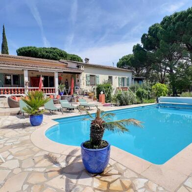 Maison 5 pièces 590000 €